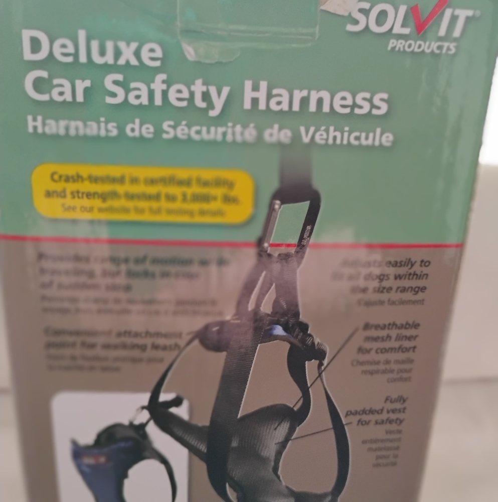 Deluxe Car Safety Harness for Dogs - Black - Picture 2 of 5